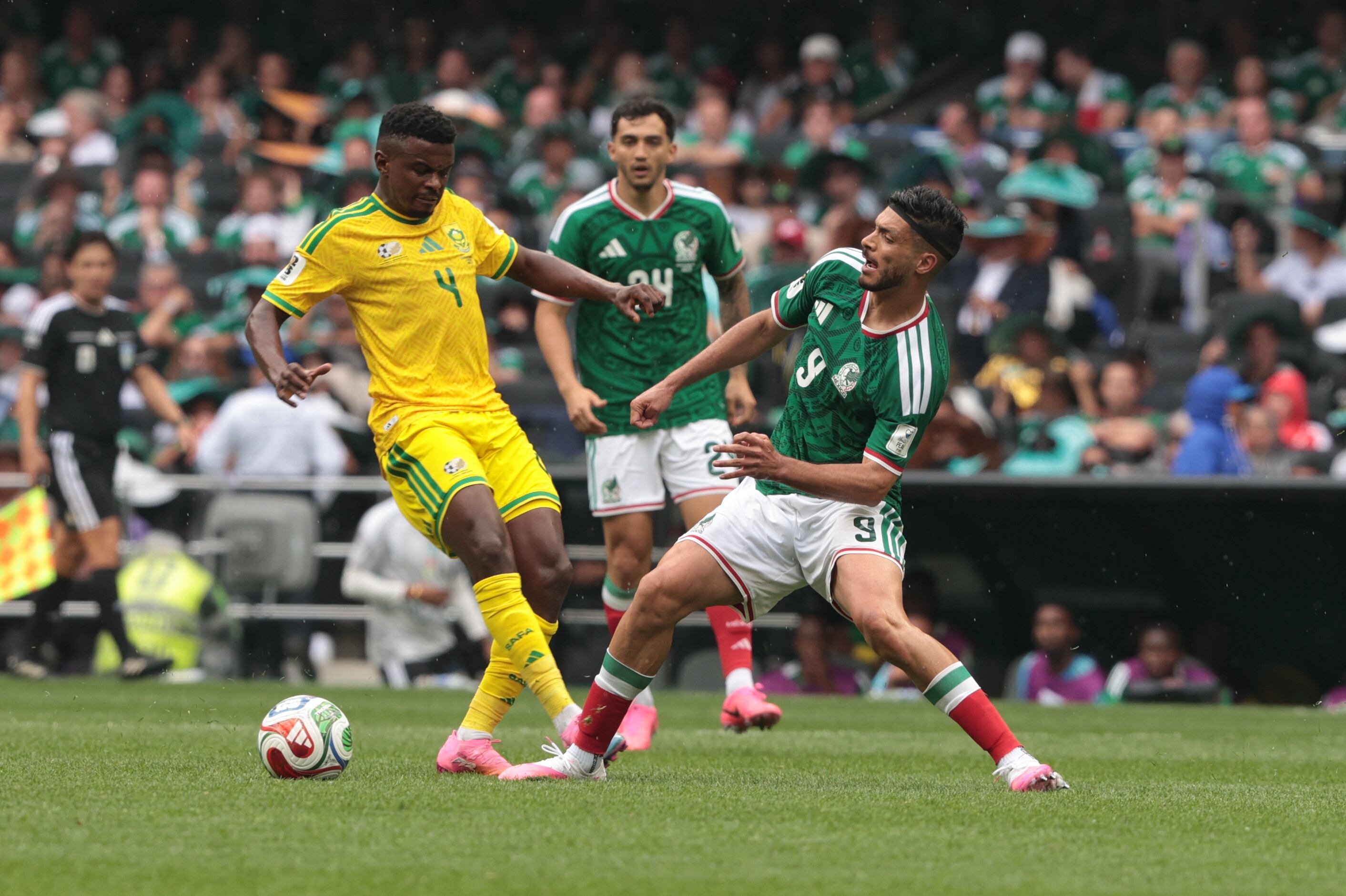Fotos del la previa y la inauguración del mundial de fútbol 2026 en el estadio Azteca de Ciudad de México / juego entre México y Sudáfrica/ foto John Durán