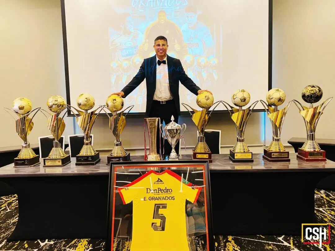 Esteban Granados, miniserie, Herediano