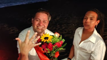 Cantante Juanjo Sánchez se casará con su novio y no va a creer lo romántica que fue la pedida de mano