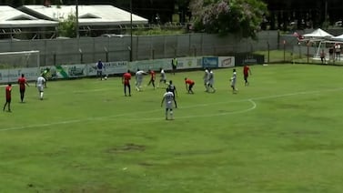 Quepos Cambute da el primer golpe en las semifinales de la Liga de Ascenso