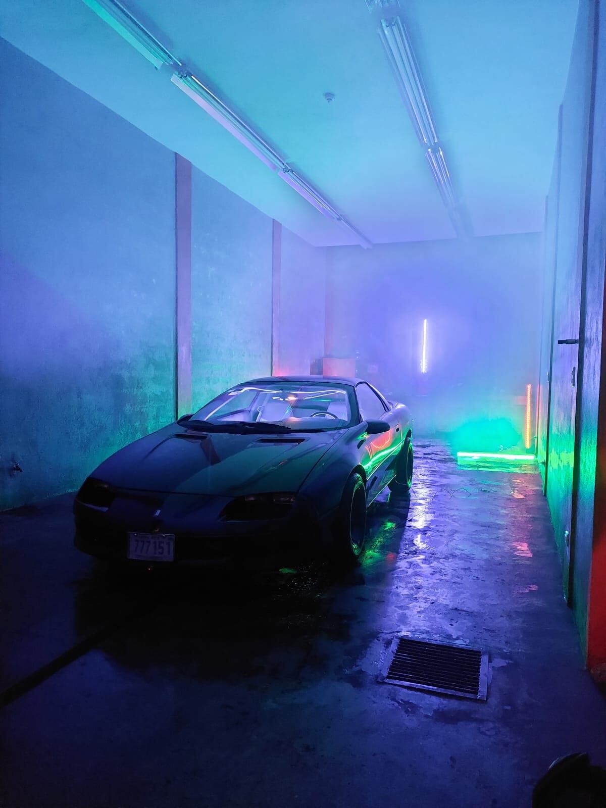 Chevrolet Camaro del año 94, propiedad de Sebastián Cover. Cortesía.