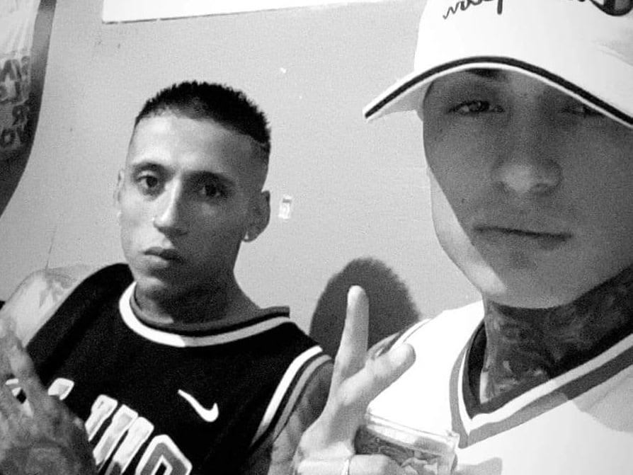 Hermanos asesinados en Alajuelita. Foto tomada de redes sociales.