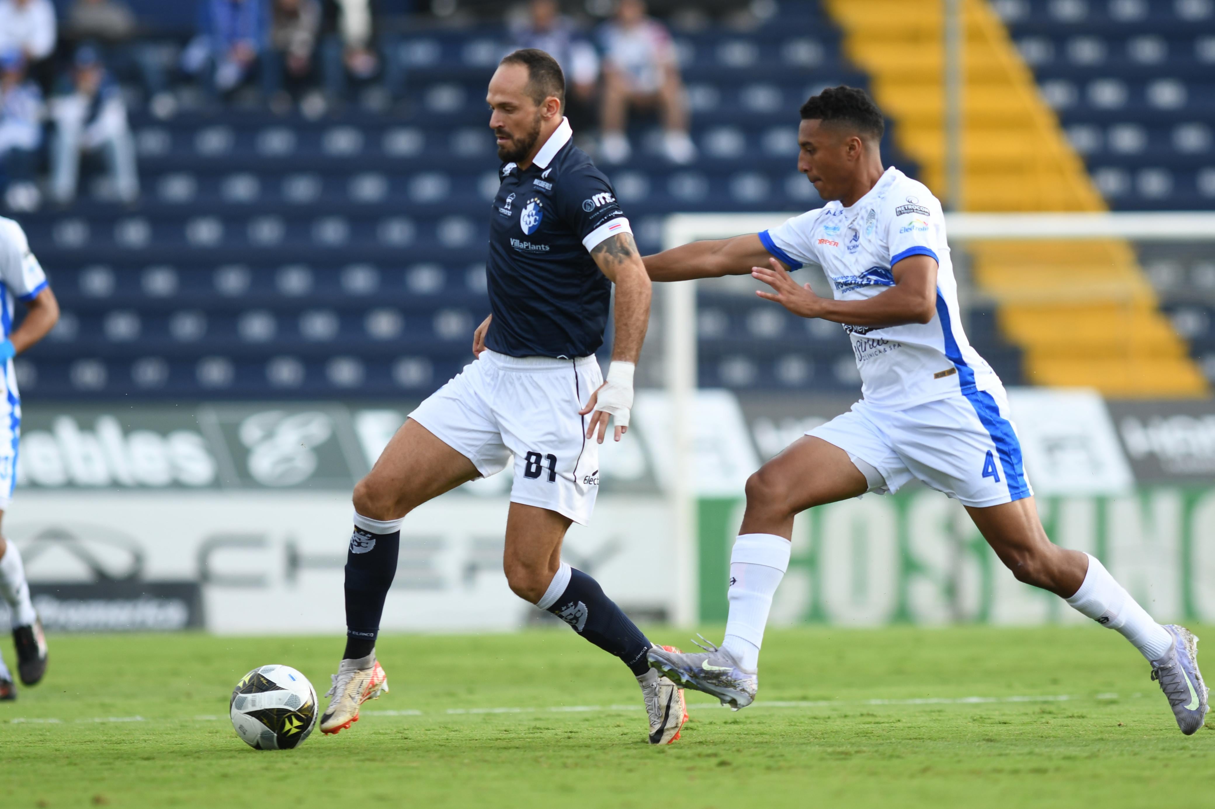 Cartaginés - Pérez Zeledón, estadio Fello Meza