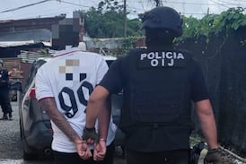 OIJ le cayó al supuesto “gota a gota” y lo encontró con pistola, droga y municiones