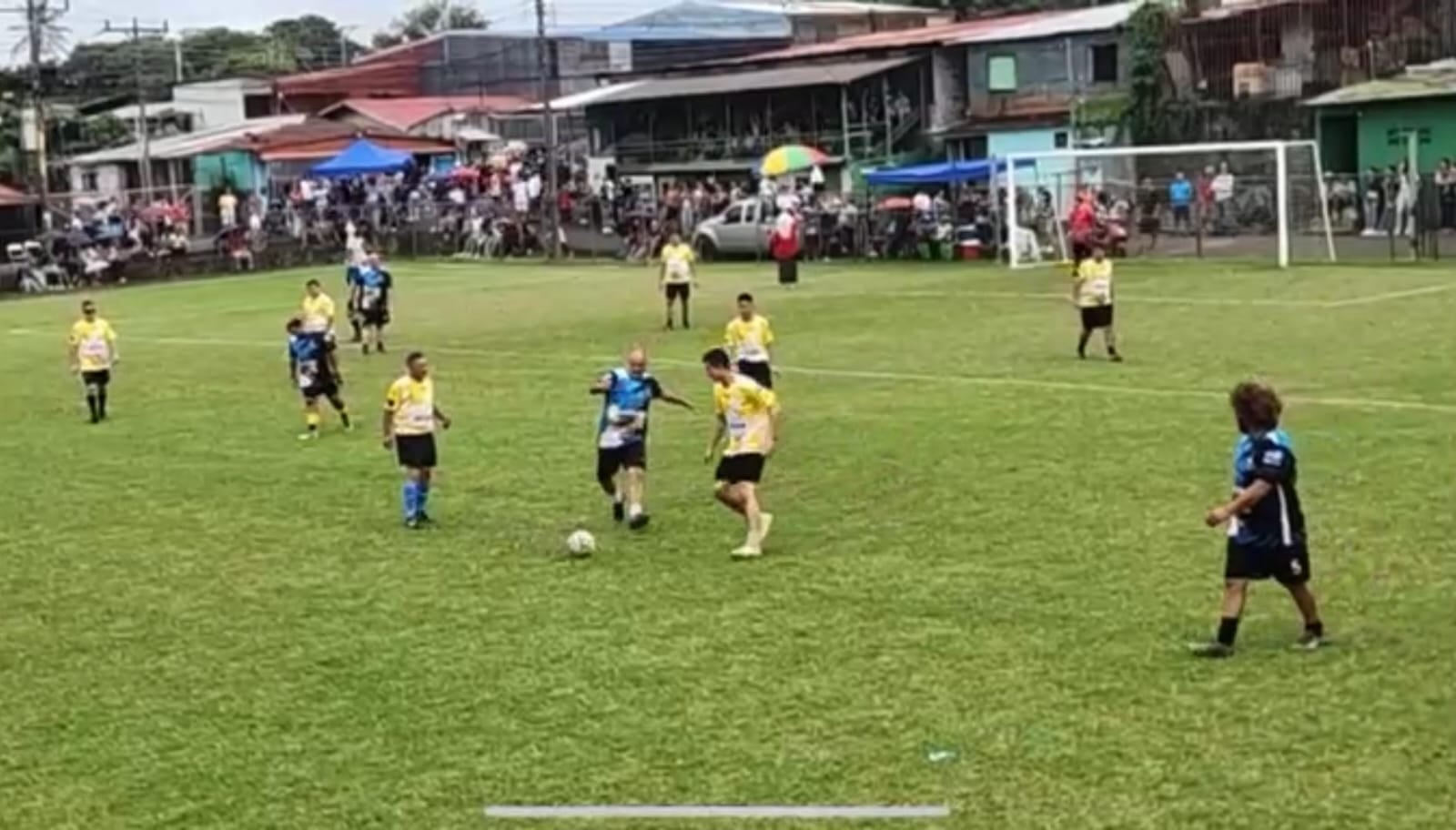 Partido de fútbol terminó por balacera