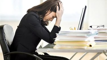 Estrés laboral en la familia: una especialista nos explica cómo afectan las relaciones y la calidad de vida