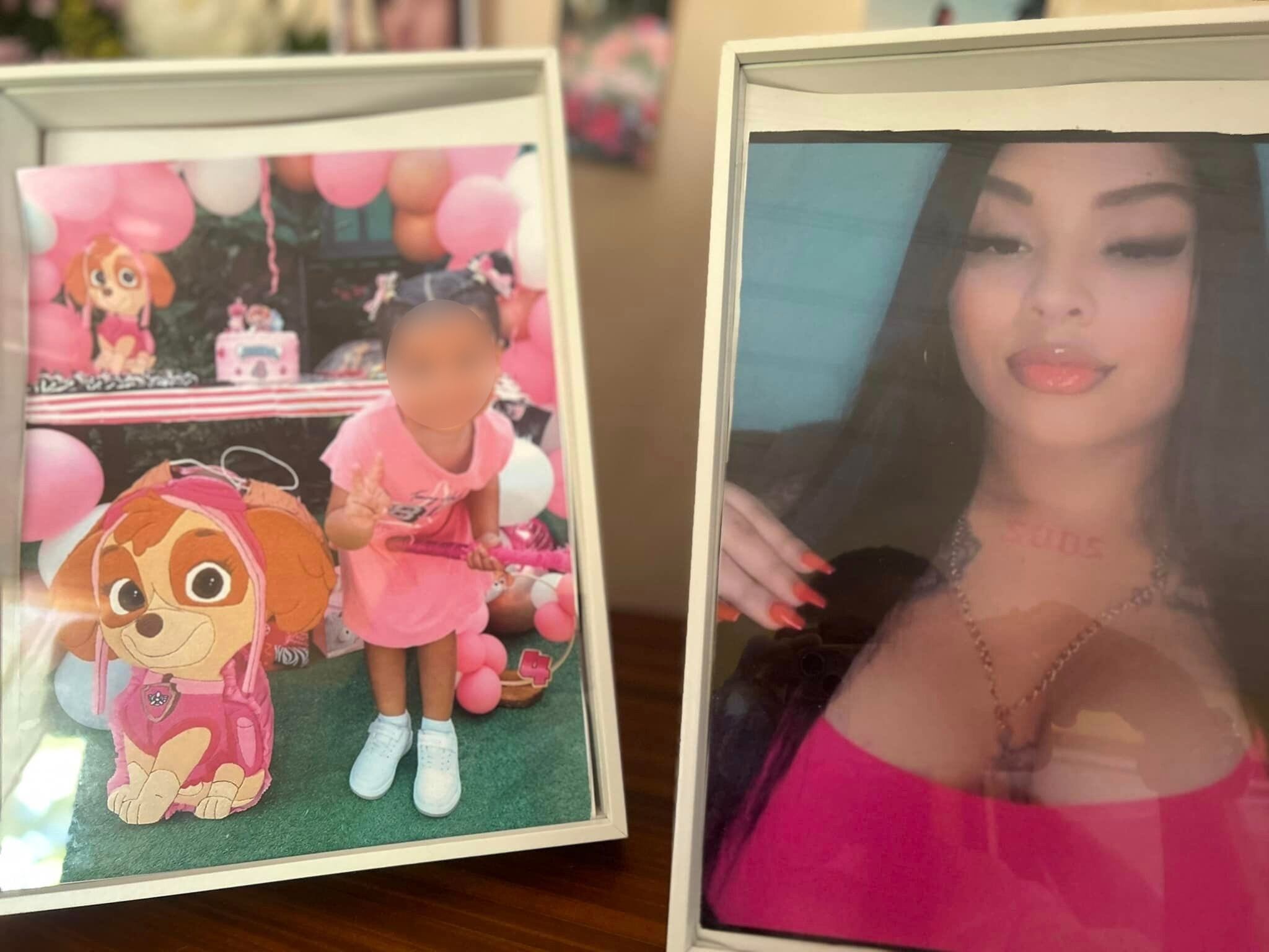 Kristtel Fernández y su hija de 4 años.