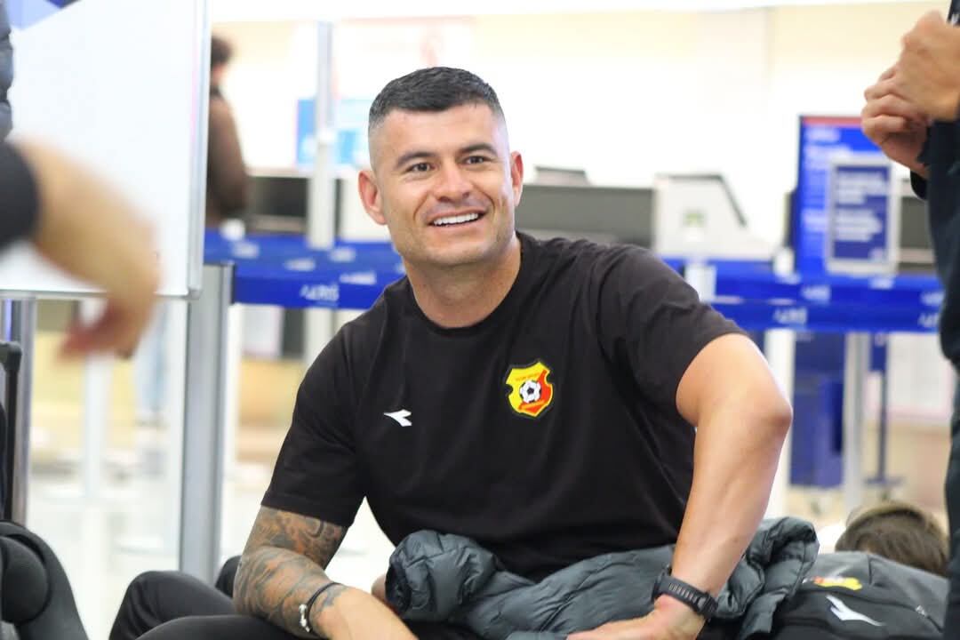 Herediano partió este lunes rumbo a Los Ángeles, para el juego de vuelta contra LA Galaxy, por la Copa de Campeones de Concacaf. Prensa CSH.