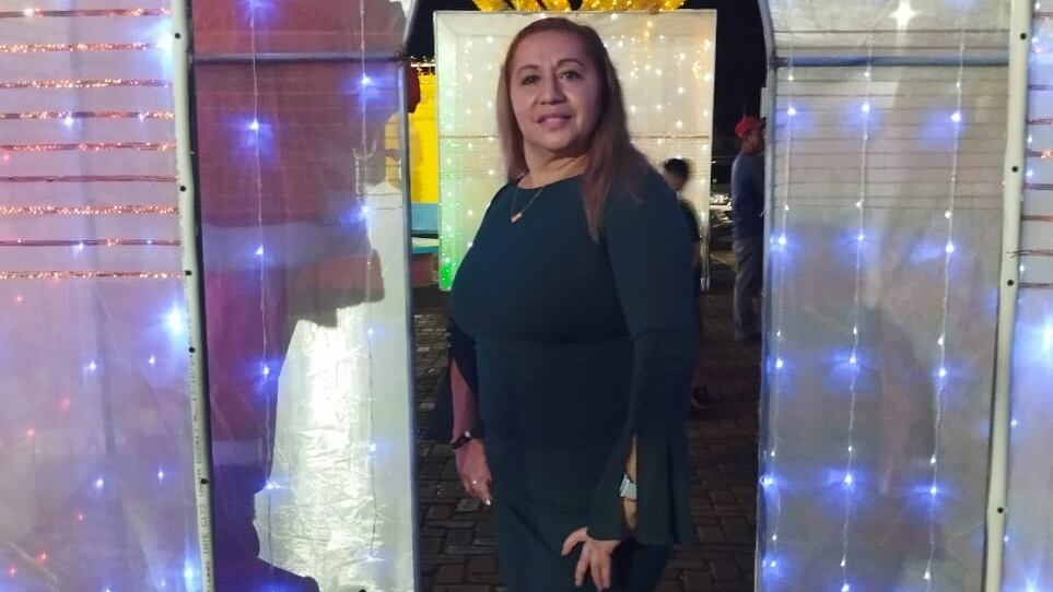 Cándida Rosa Lazo es una nicaragüense bien empunchada. Su vida no ha sido nada fácil, pero no se ha dejado vencer por los obstáculos, al contrario, los ha enfrentado y superado con valentía.