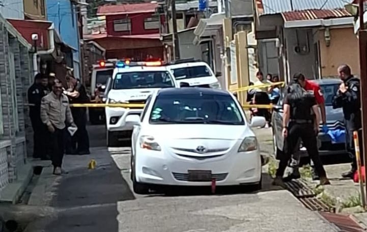 El hombre fue asesinado dentro de su propio carro. Foto Comunicaciones Cartago.