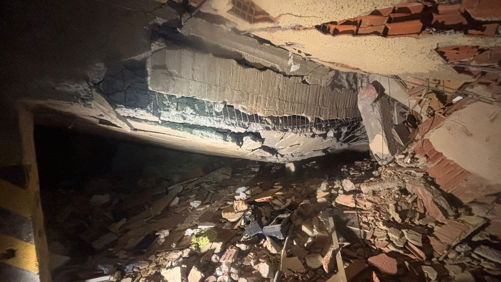 Héctor Blanco Ávalos, experimentado rescatista costarricense, fue invitado por un equipo de México para participar en las labores de búsqueda y rescate tras los terremotos en Venezuela. Foto: Héctor Blanco para La Teja