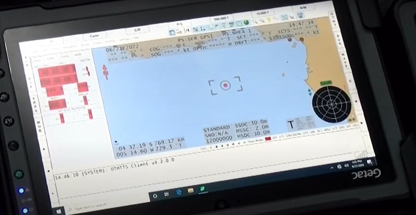 Servicio Nacional de Guardacostas recibe sistema de comunicación y seguimiento satelital. Foto MSP.