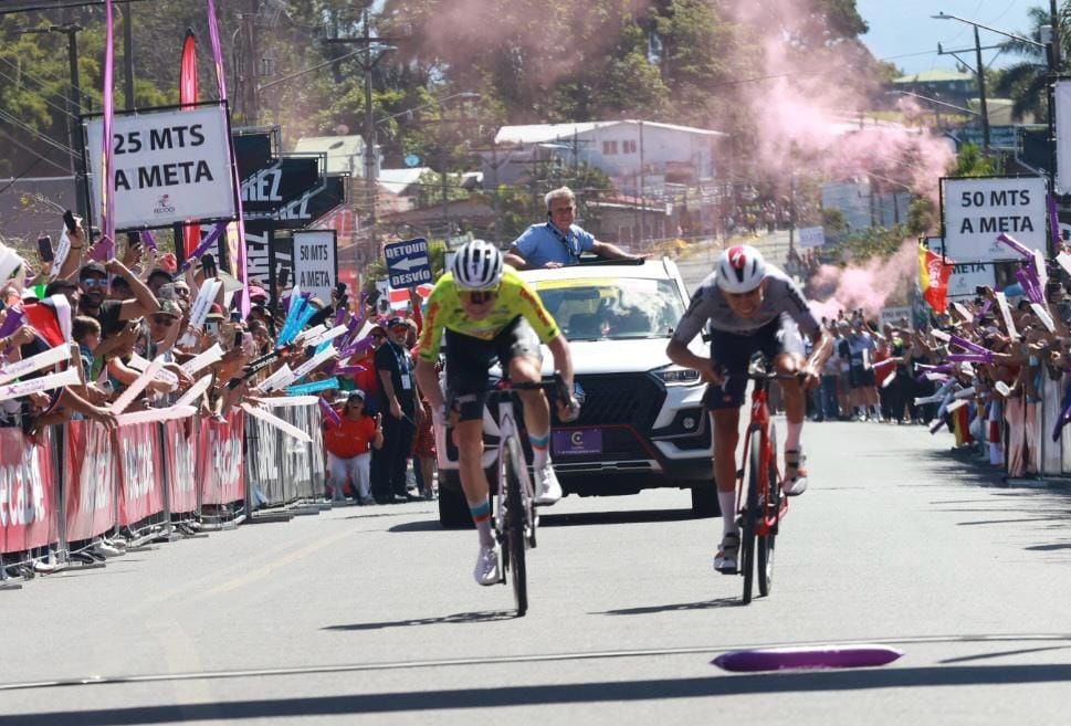 Vuelta a Costa Rica 2025
Luis Daniel Oses
Alejandro Granados
Etapa 9
Palmares Esparza Palmares
21 de diciembre del 2025
Fotografías: Rafael Pacheco