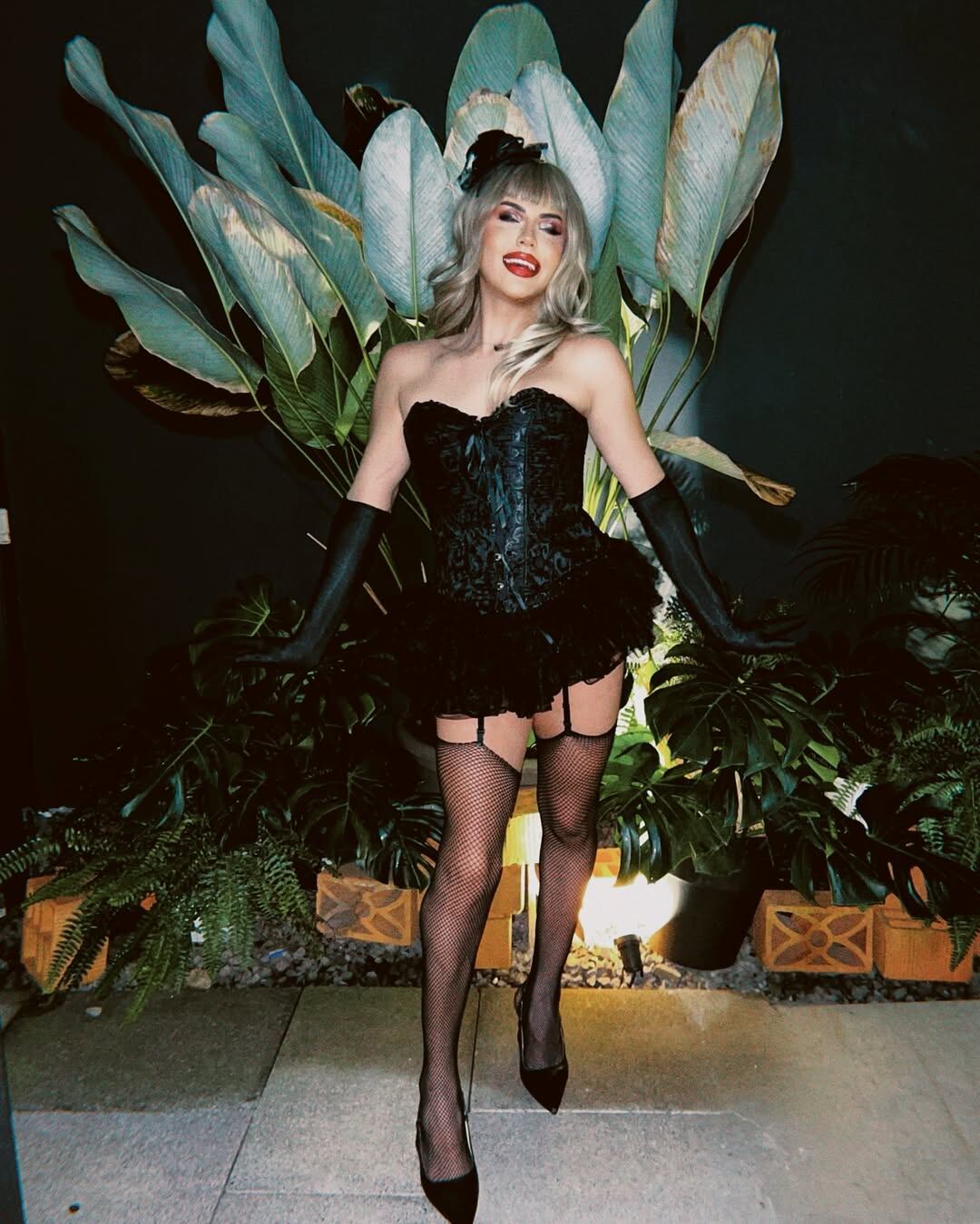 Alex Badilla, cantante y maquillista