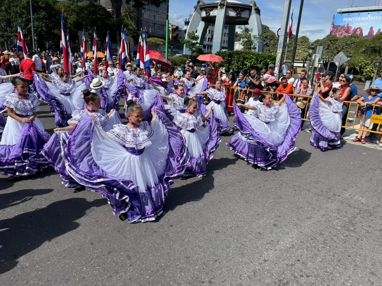 desfiles 15 de setiembre