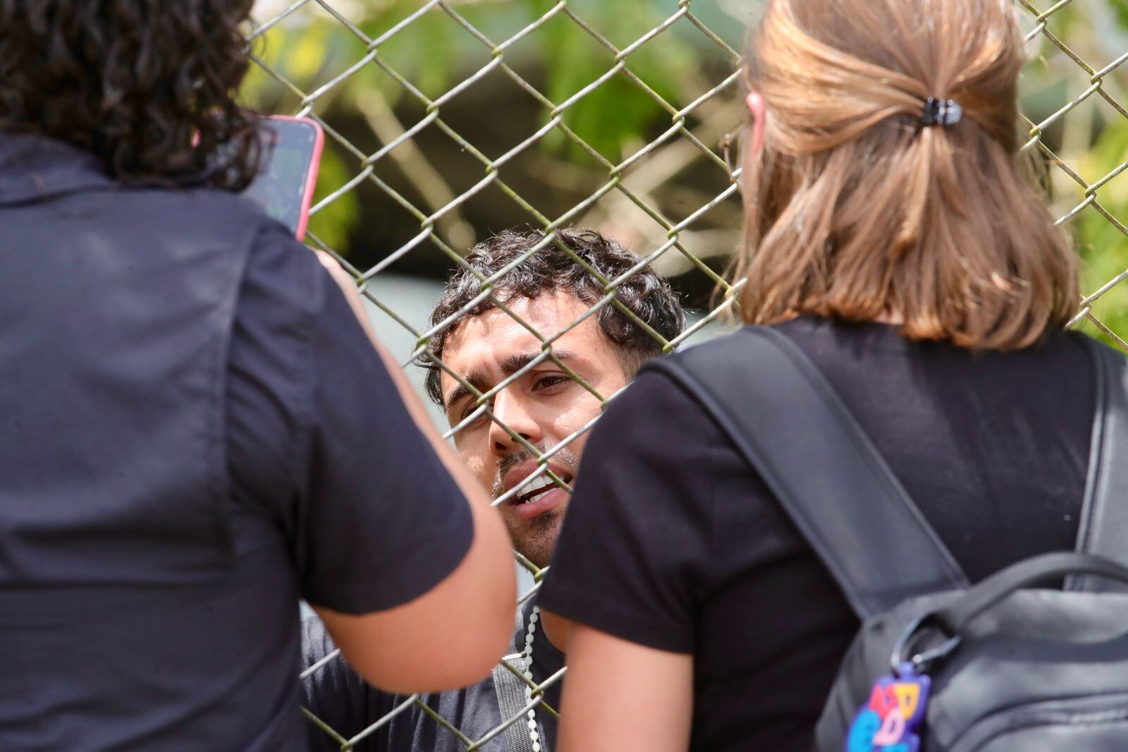 21/02/2025, Puntarenas, Ciudad Neilly, en el centro de Migración CATEM Centro de Atención a Migrantes en Ciudad Nelly Corredores de Puntarenas se encuentran los migrantes deportados de los Estados Unidos.