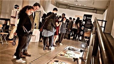 Disfrute del arte del centro de San José y ayude a los habitantes de calle