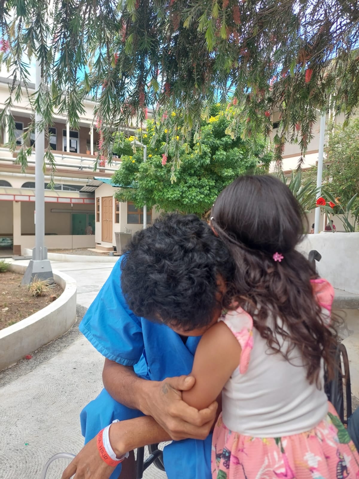 Jurgen Calderón sufre de dolor por unos tumores