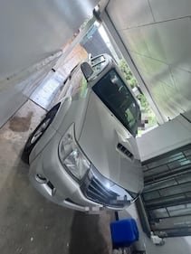 Caso Venus: estos son los lujosos carros decomisados a ganadero sospechosos de lavado de dinero