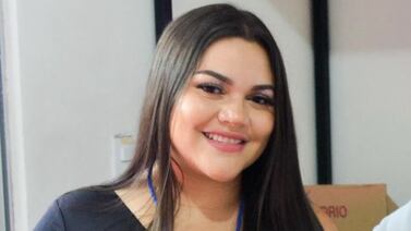 Joven trabajaba en un banco y ganaba bien, pero lo dejó todo y le dio un giro a su vida