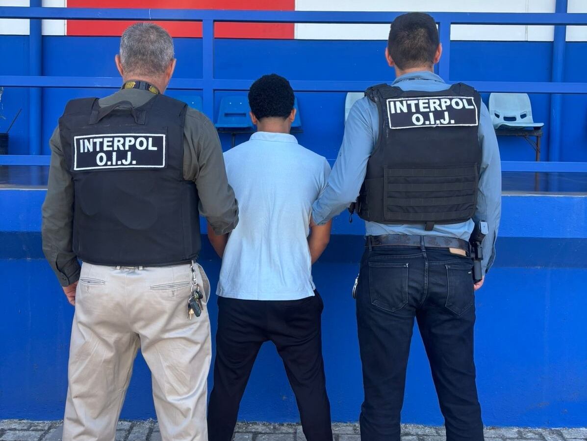 Contra el joven de 23 años existía una orden de captura internacional. Foto OIJ.
