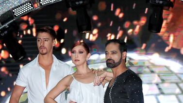 Exbailarín de Dancing With The Stars invita a la gente a participar en competencia de salsa