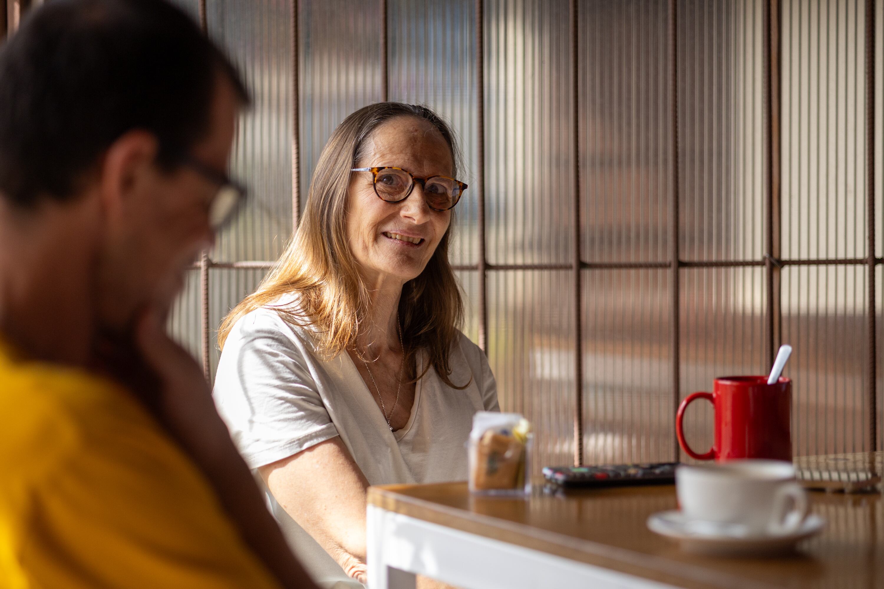 08/08/2024, San Jose, San Pedro, fotografía del local La Petit France y de sus dueños y fundadores, Zoé Castells Raust, Valerie Raust y Damien Castells.