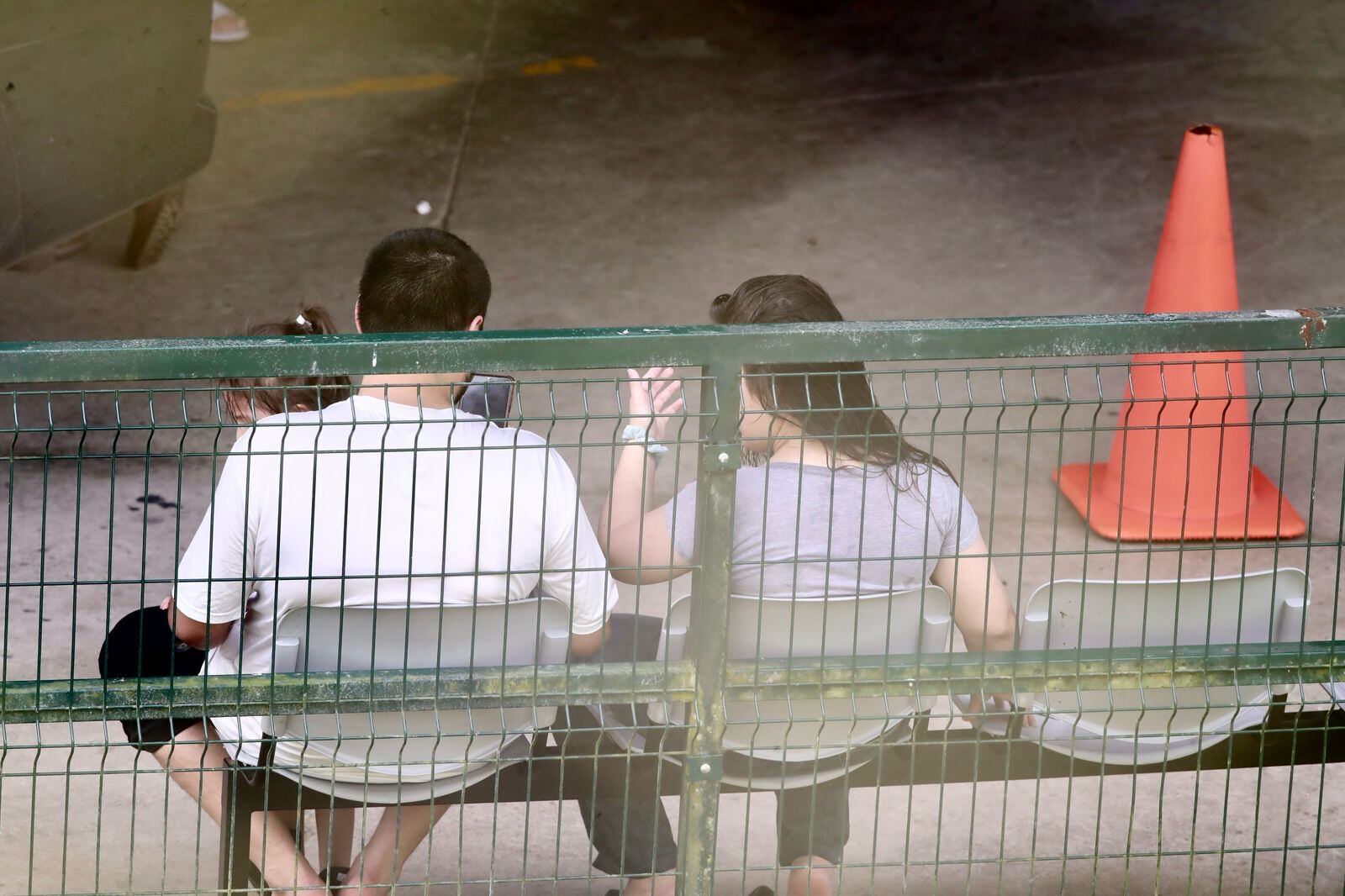 21/02/2025, Puntarenas, Ciudad Neilly, en el centro de Migración CATEM Centro de Atención a Migrantes en Ciudad Nelly Corredores de Puntarenas se encuentran los migrantes deportados de los Estados Unidos.