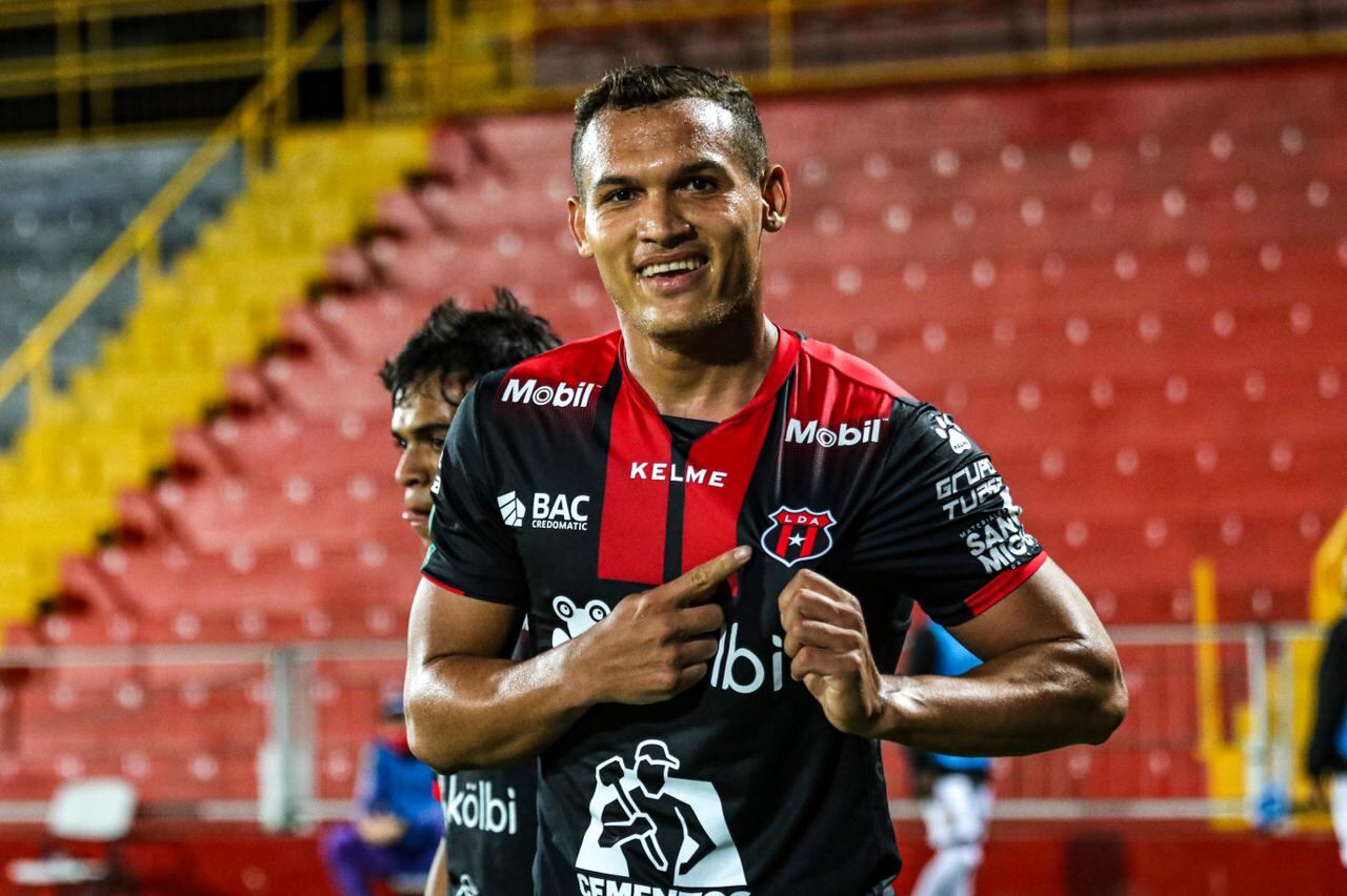 Alajuelense y Herediano se enfrentaron el 2 de abril del 2021, Viernes Santos, en la fecha 15 del Clausura.