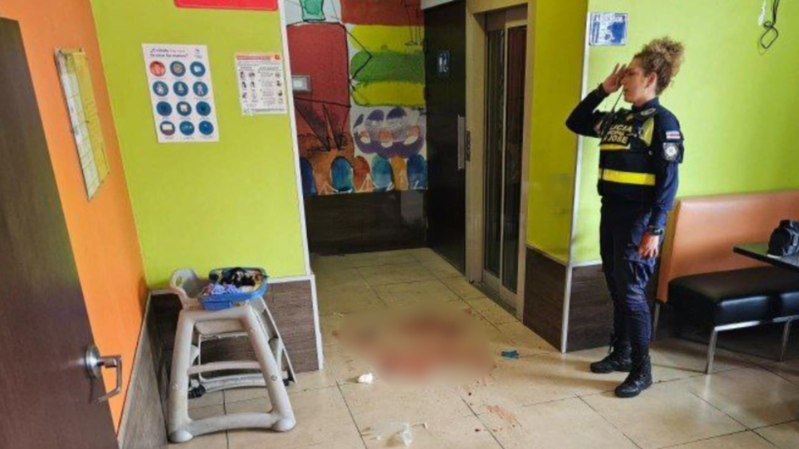 Una vez que se controló la escena, la Policía Municipal quedó en custodia a la espera de agentes del OIJ que se harán cargo de la investigación. Foto: Cortesía Policía Municipal.