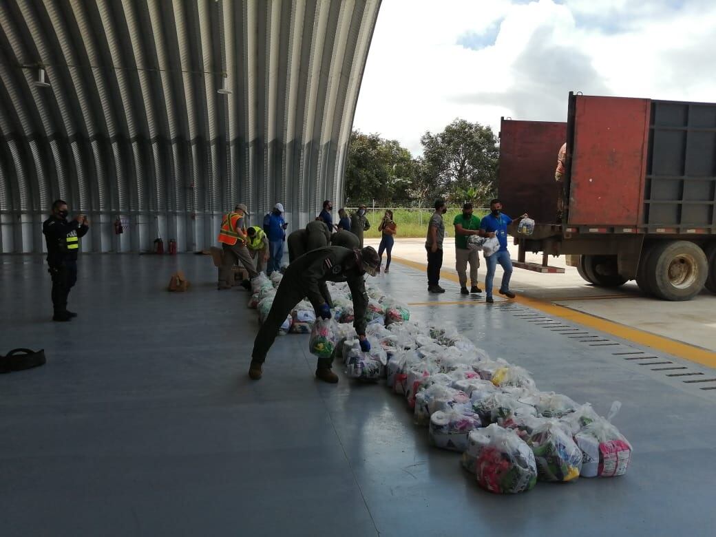 CNE continua atendiendo a personas afectadas por la influencia indirecta del paso del huracán Eta. Foto CNE.
