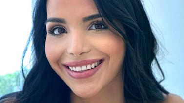 Coco Roper “alteró” el orden en el aeropuerto Juan Santamaría con su llegada a Costa Rica