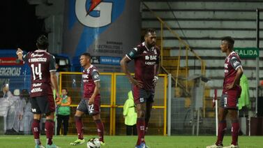 Periodista de Monumental reveló algo que podría estar pasando en el camerino de Saprissa