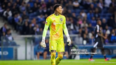 Patrick Sequeira sigue destacando en el fútbol de Europa y cada vez toma más importancia