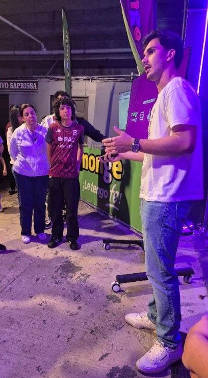 Abraham Madriz, portero de Saprissa y voluntario de la Fundación Saprissa.