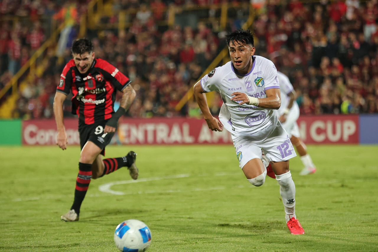 03/10/2024, Alajuela, Estadio Alejandro Morera Soto, partido de vuelta de los cuartos de final de la Liga Centroamericana de campeones entre Liga Deportiva Alajuelense y el Comunicaciones de Guatemala.