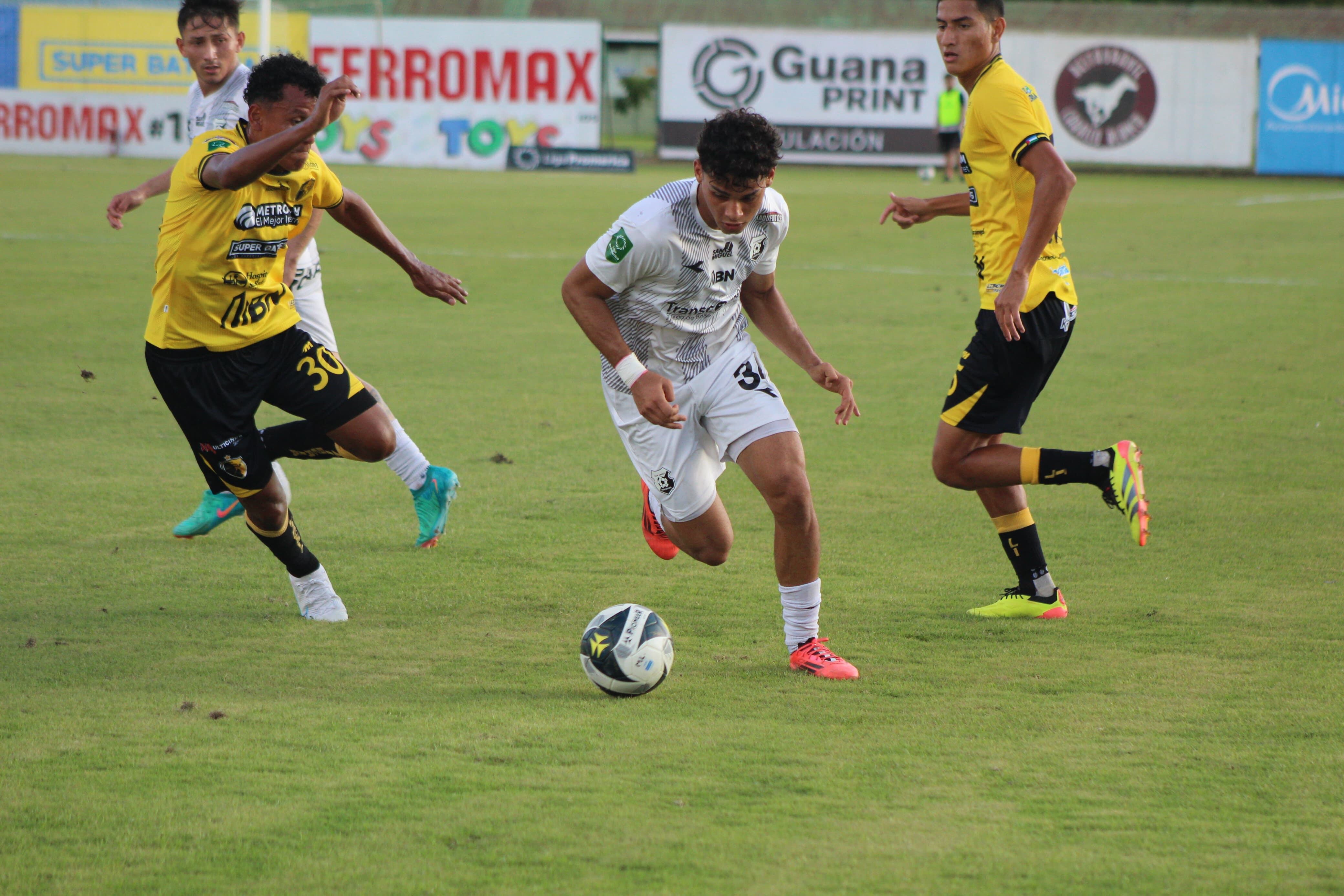 Herediano Liberia, estadio Edgardo Baltodano.  Foto: Prensa CSH