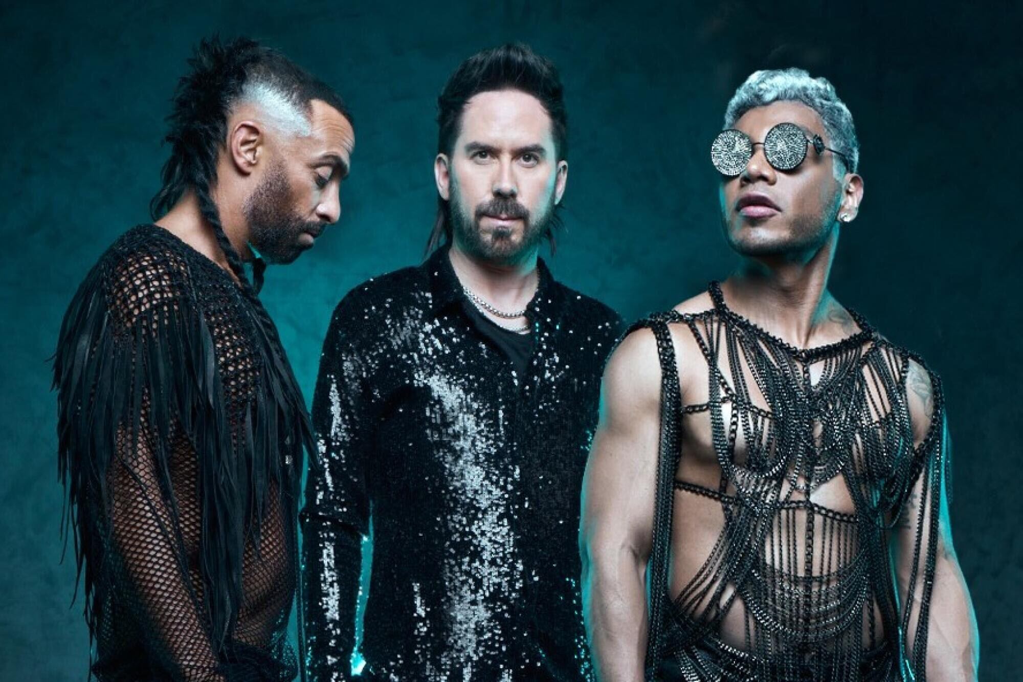 Imagen la banda Camila, integrada por Mario Domm, Pablo Hurtado y Samo.