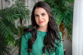 Sicóloga costarricense llegó a Estados Unidos y no le reconocieron su título profesional, esto hizo para salir adelante