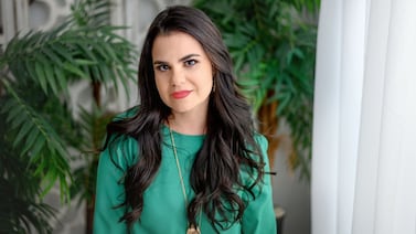 Sicóloga costarricense llegó a Estados Unidos y no le reconocieron su título profesional, esto hizo para salir adelante