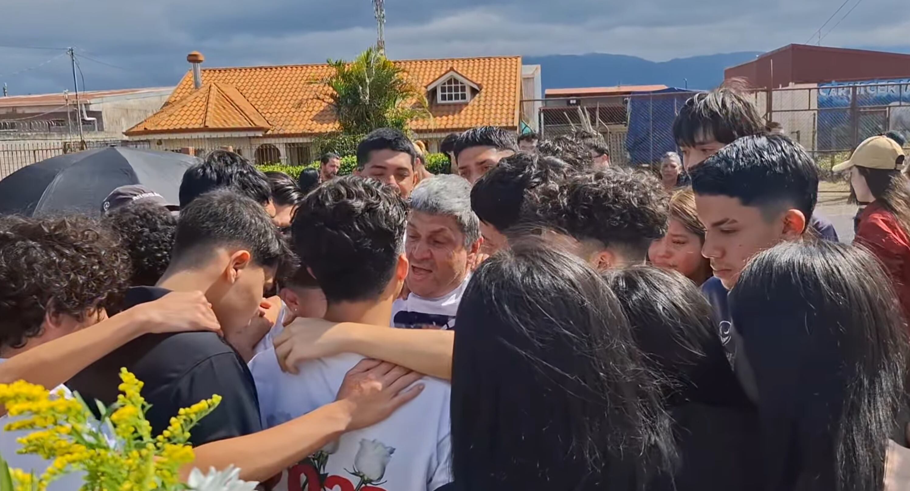 Funeral de Freizer Pacheco, joven ahogado en Osa. Foto Noticias de Paraíso y diferentes Lugares