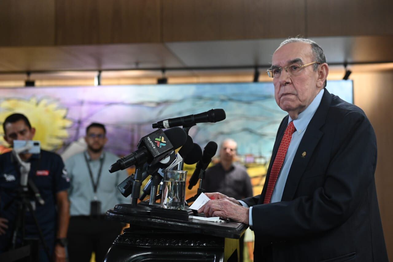 Conferencia de Rodrigo Arias