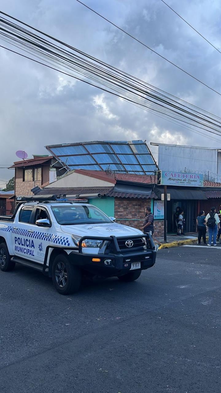 Una persona fue trasladada a un centro médico.