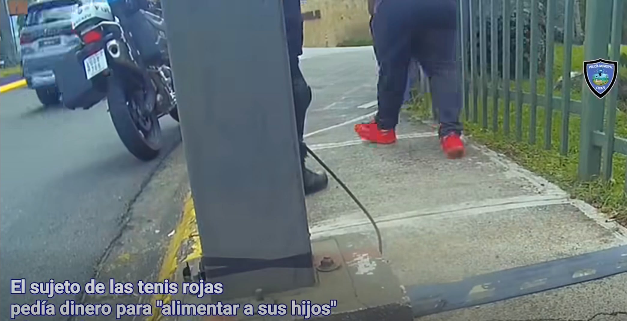 El falso venezolano fue detenido en las afueras de un mall en Escazú. Foto Policía Municipal de Escazú.