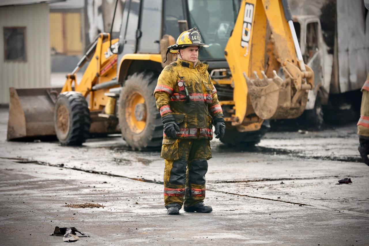 देशपाराडोस गोदामाला आग