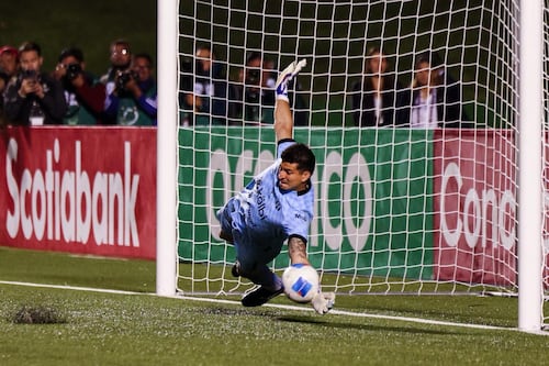 El secreto que reveló el preparador de arqueros de Alajuelense para ganar los penales ante Xelajú