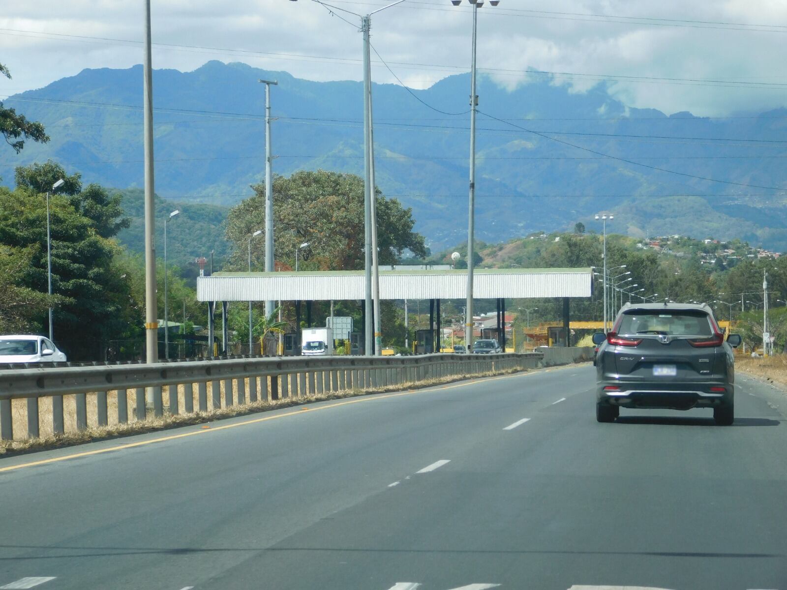 El MOPT suspenderá el pago de la tarifa de peaje en la estación de Cartago por motivo de la romería.