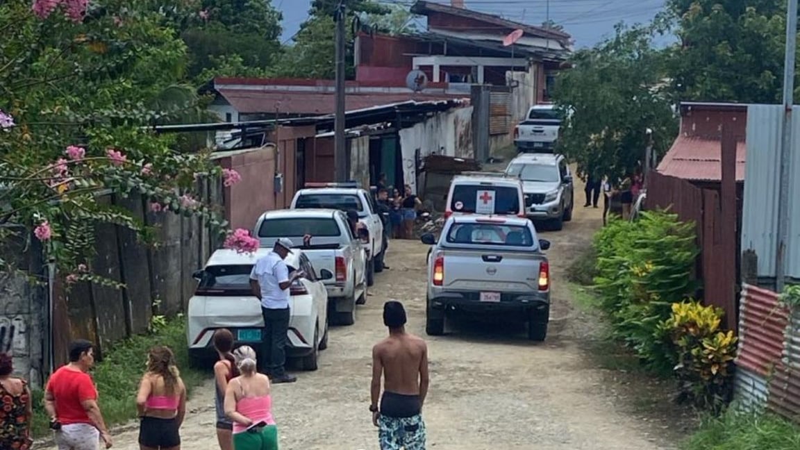 Hombre es asesinado a plena tarde en Corales 1 de Limón. Foto: Tomada de Noticia Limón