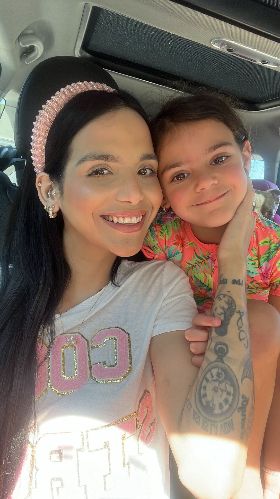 Nicole "Coco" Roper, hija de Lynda Díaz.