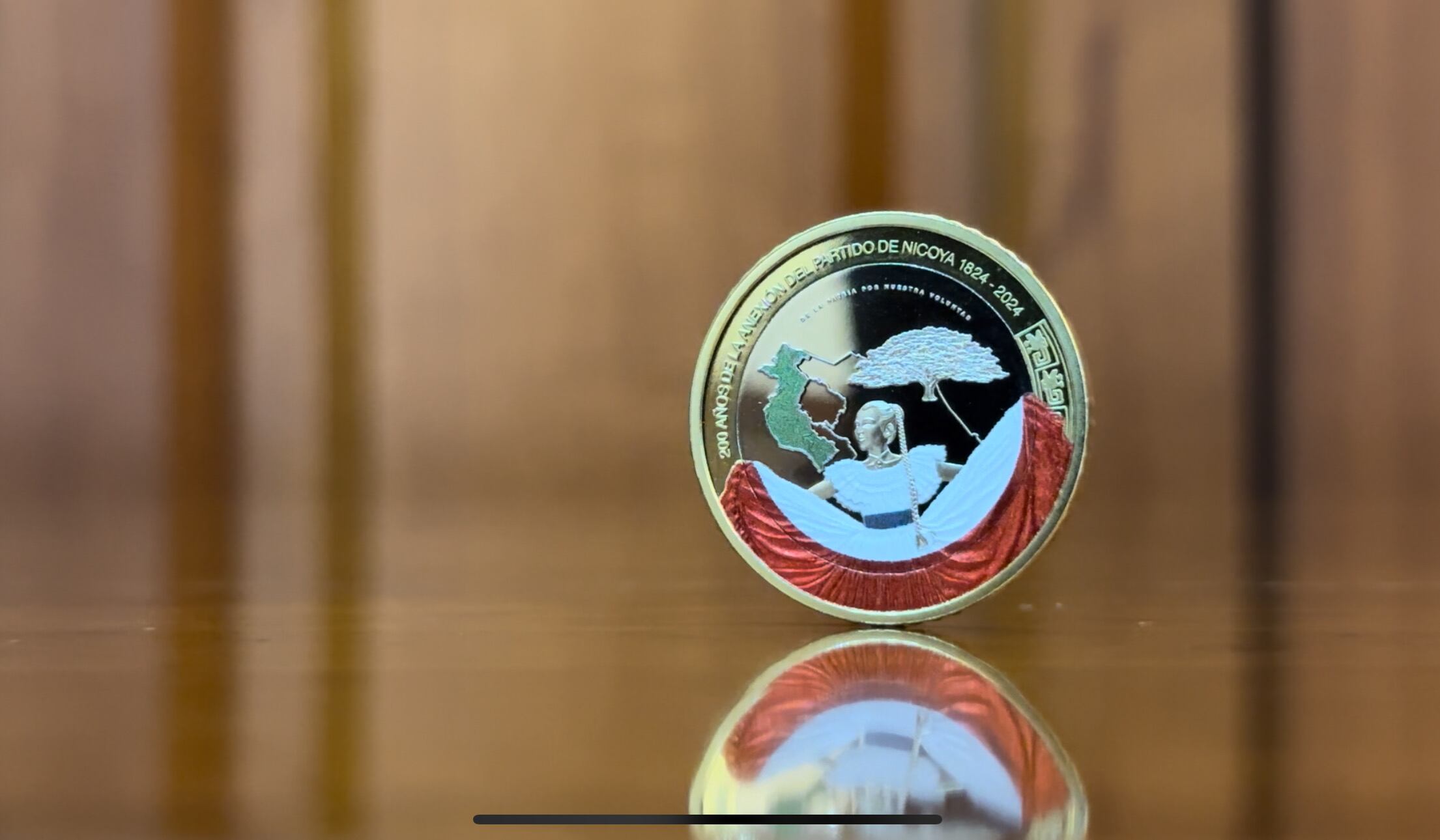 Moneda de 500 conmemorativa del bicentenario de la Anexión del Partido de Nicoya | El Financiero | Foto: BCCR